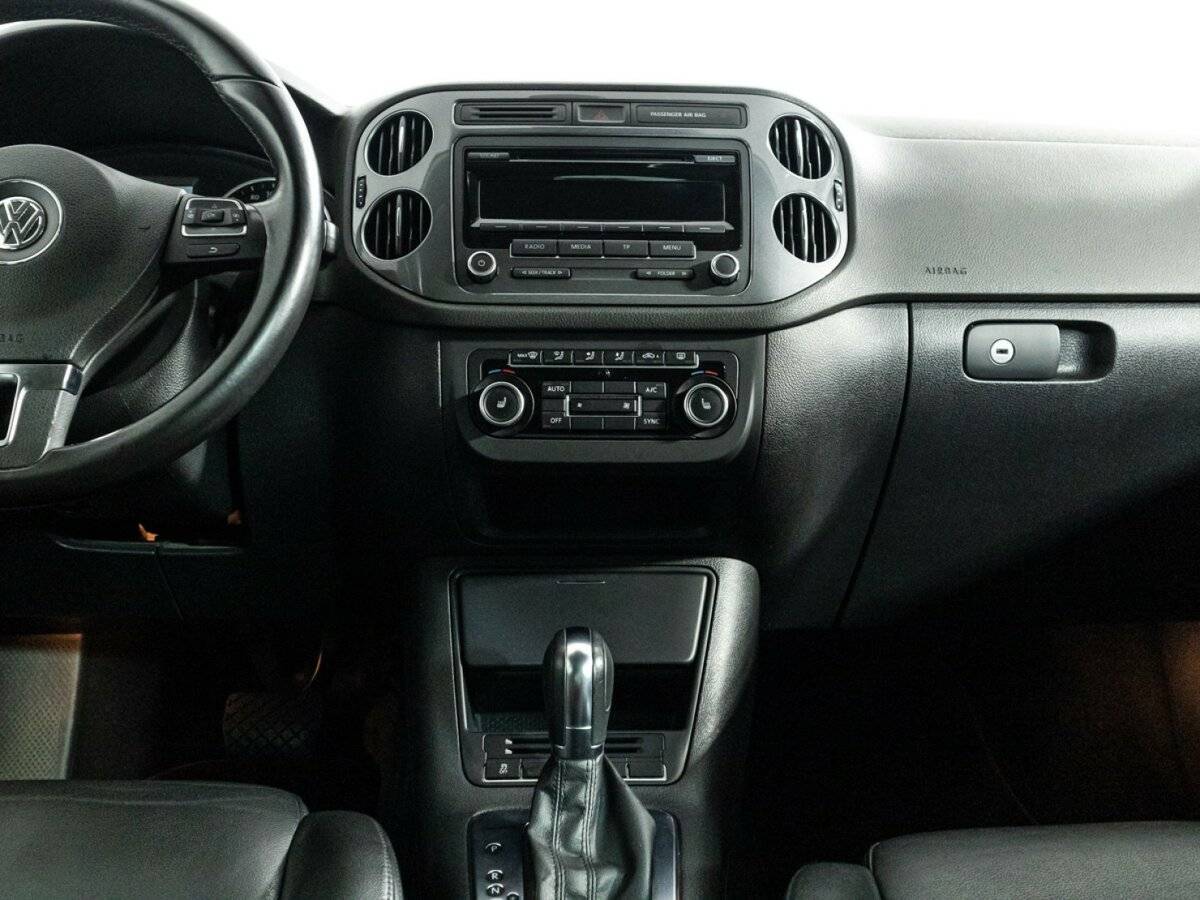 Volkswagen Tiguan, 2012 - Фото №13