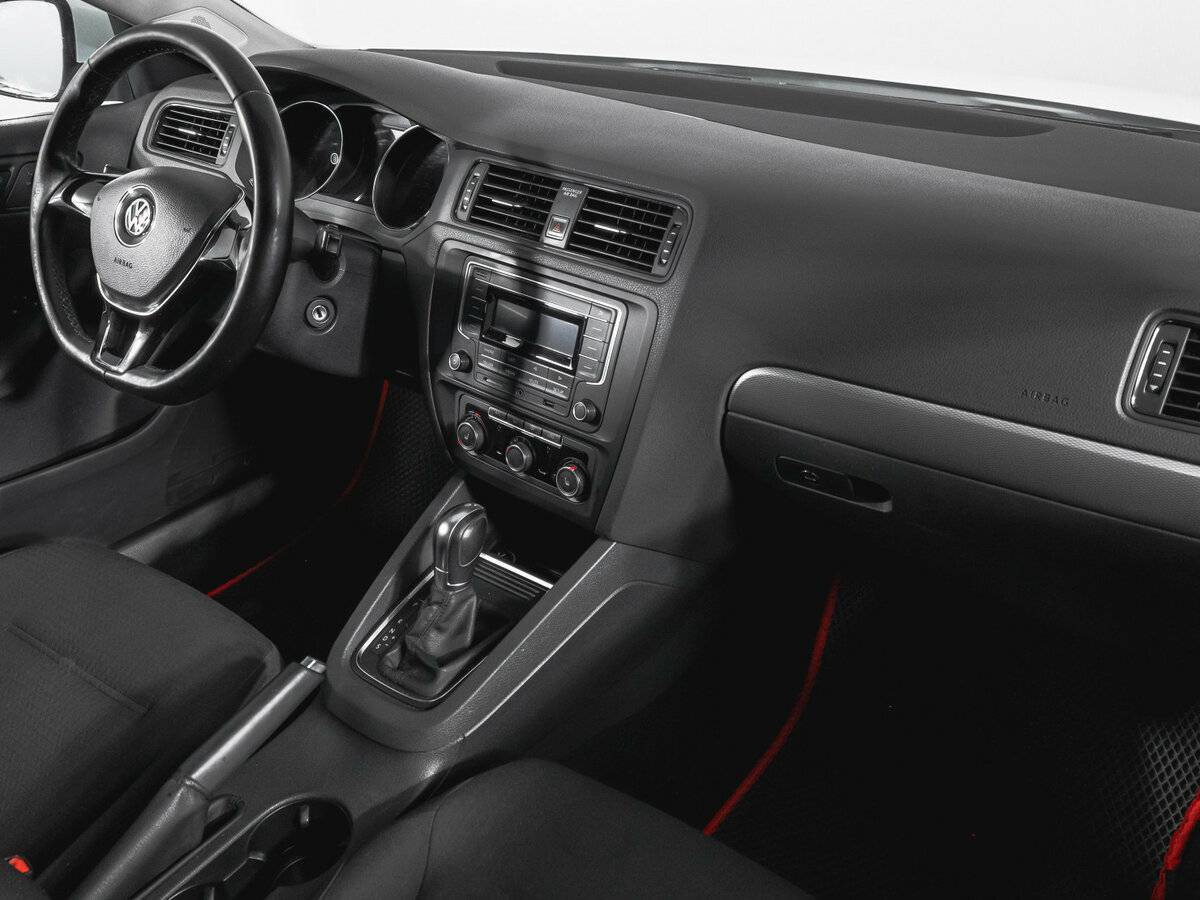Volkswagen Jetta, 2016 - Фото №8