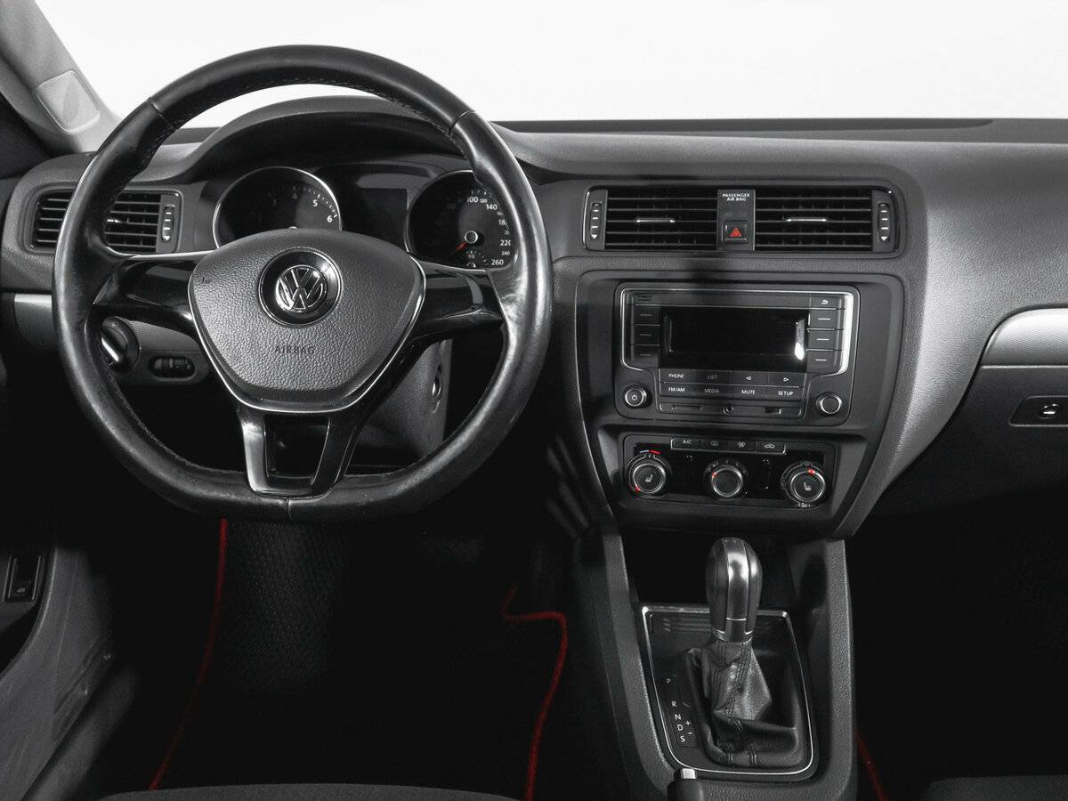 Volkswagen Jetta, 2016 - Фото №11