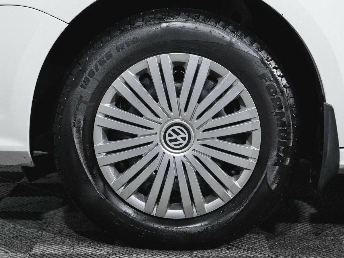 Volkswagen Jetta, 2016 - Фото №13