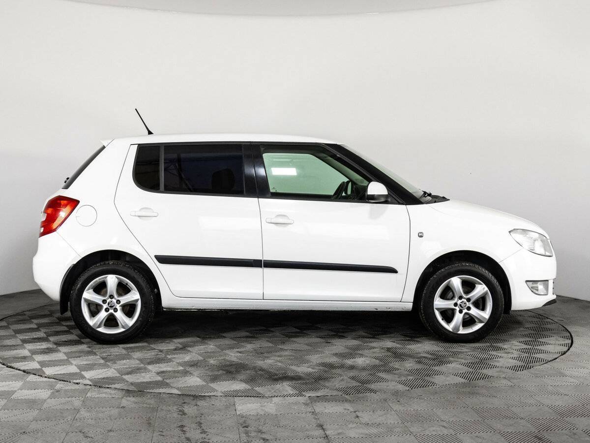 Skoda Fabia, 2013 - Фото №3