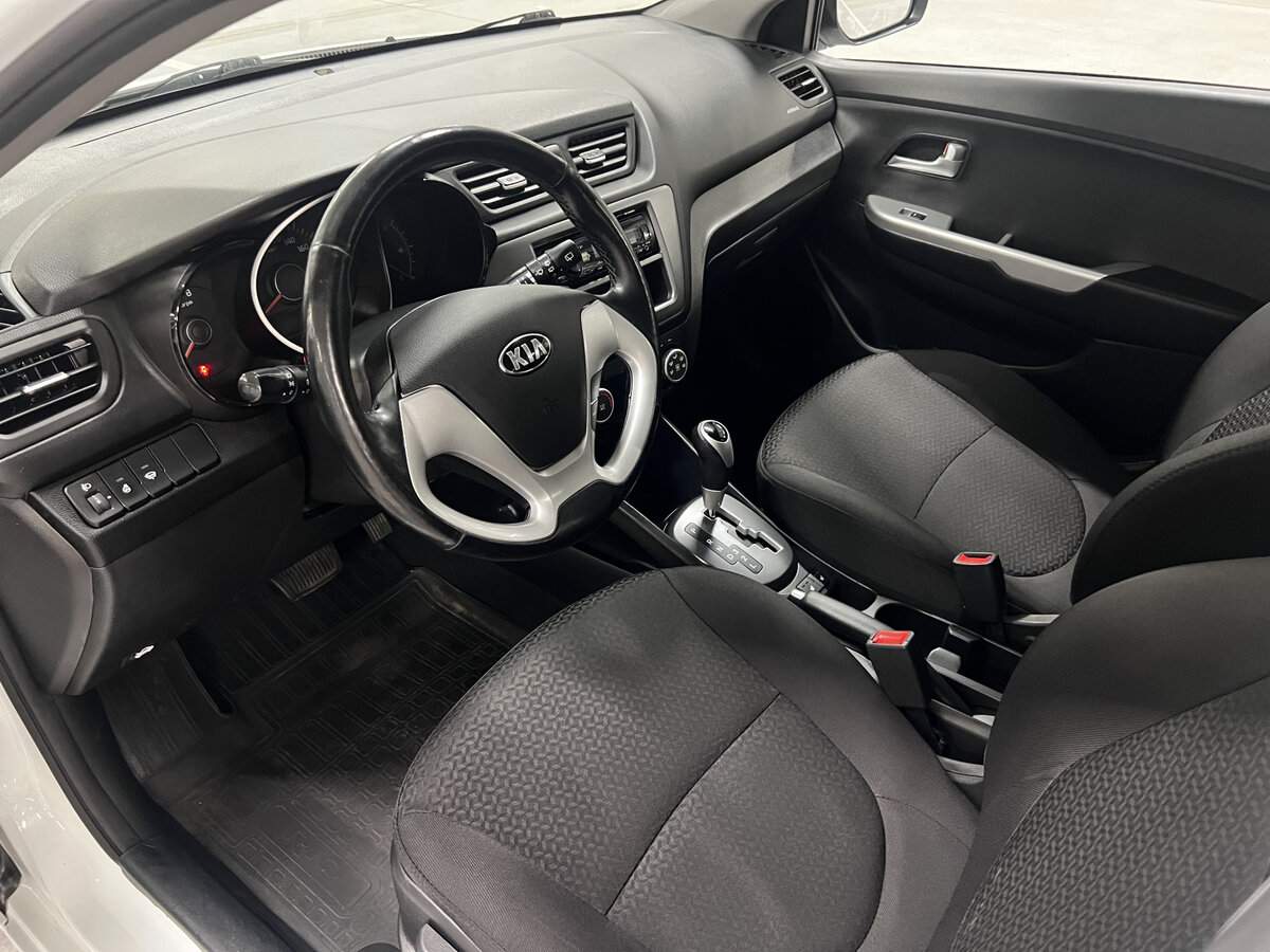 Kia Rio, 2015 - Фото №15