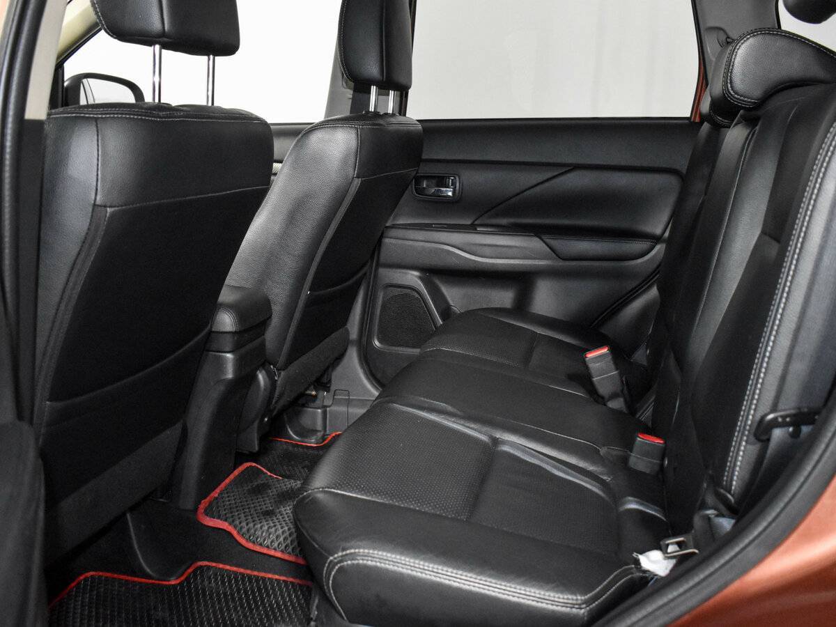 Mitsubishi Outlander, 2012 - Фото №12