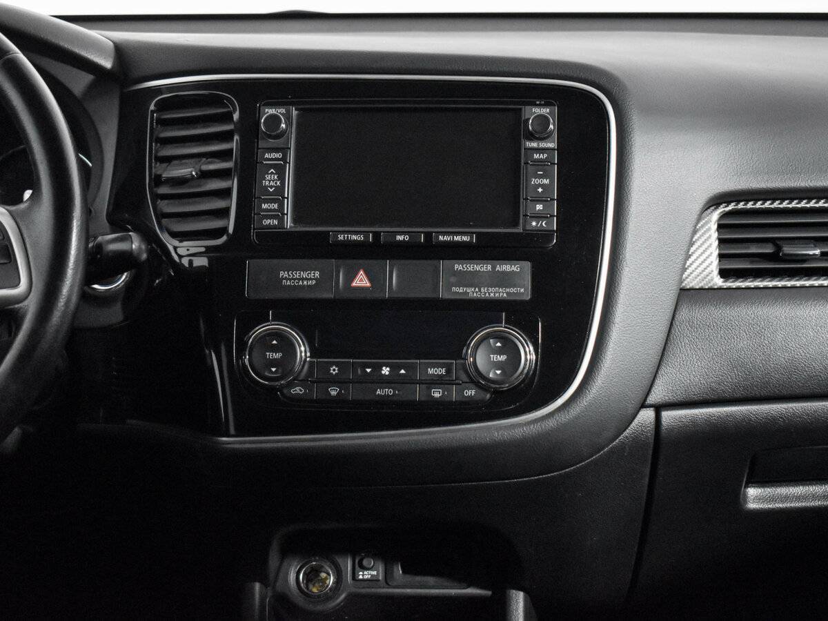 Mitsubishi Outlander, 2012 - Фото №13