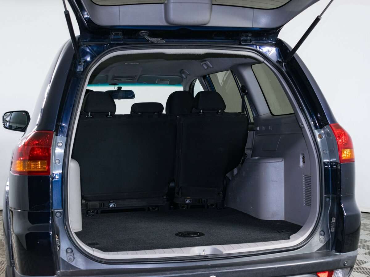 Mitsubishi Pajero Sport, 2012 - Фото №8