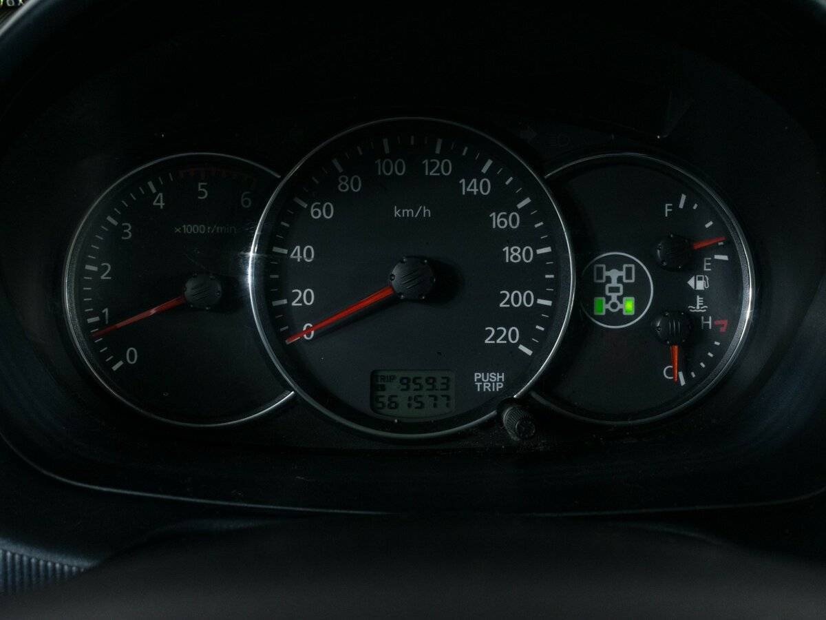 Mitsubishi Pajero Sport, 2012 - Фото №12