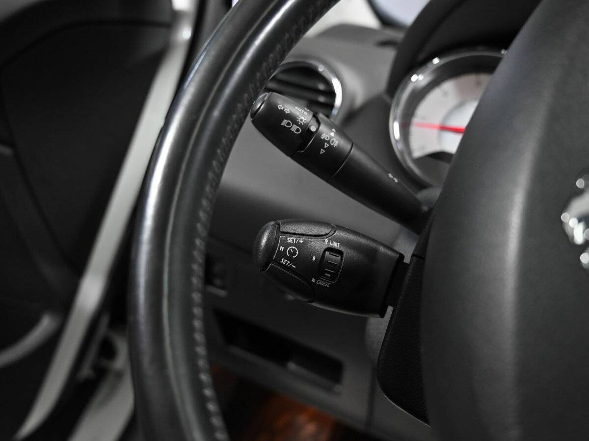 Peugeot 308, 2012 - Фото №7