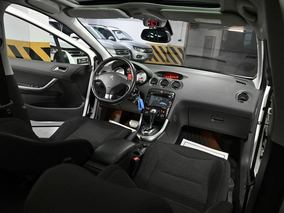 Peugeot 308, 2012 - Фото №11