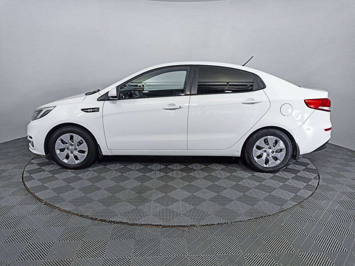 Kia Rio 6-speed, 2015 - Фото №7