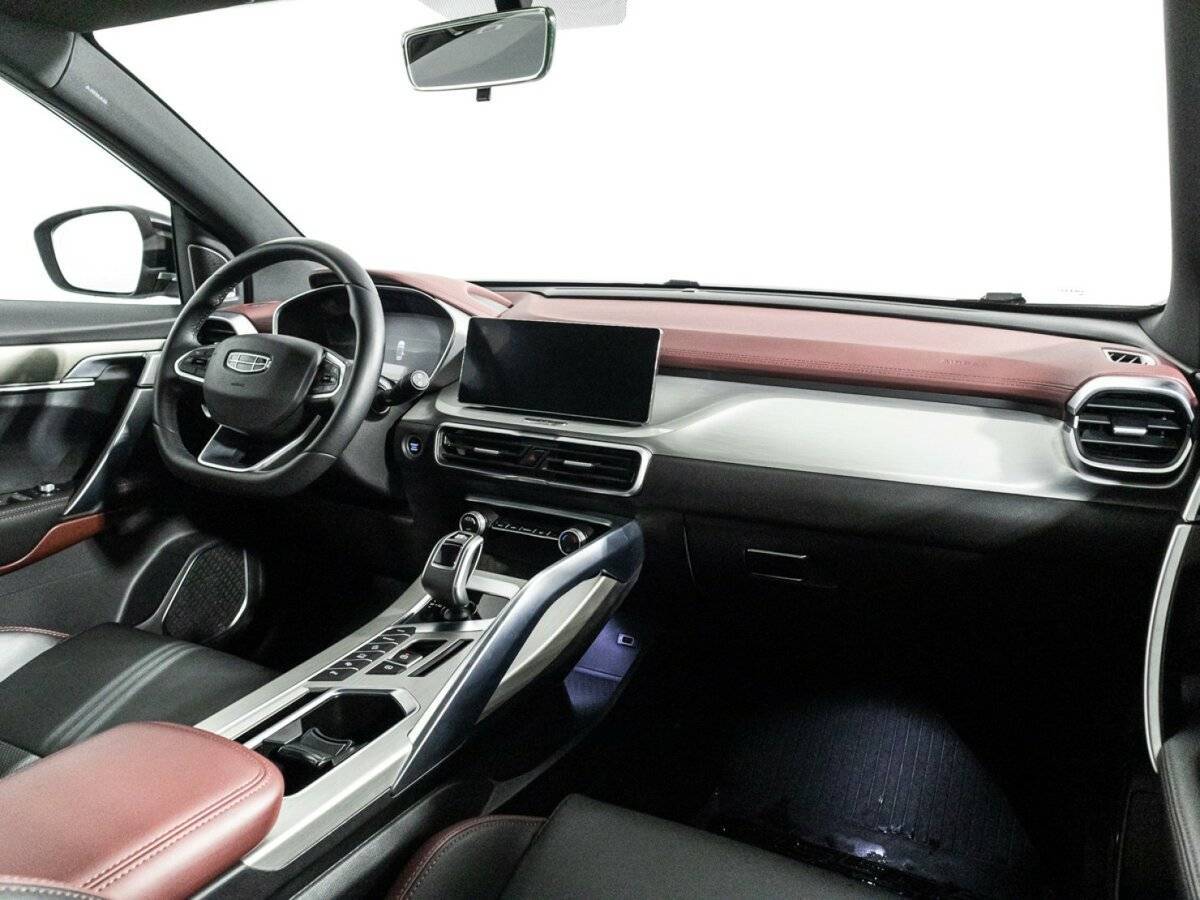 Geely Coolray, 2021 - Фото №8