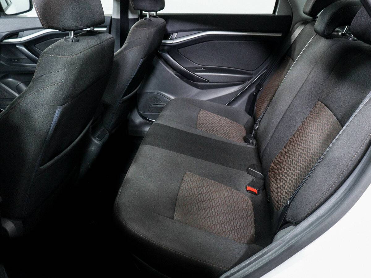 Lada (ВАЗ) Vesta, 2018 - Фото №6