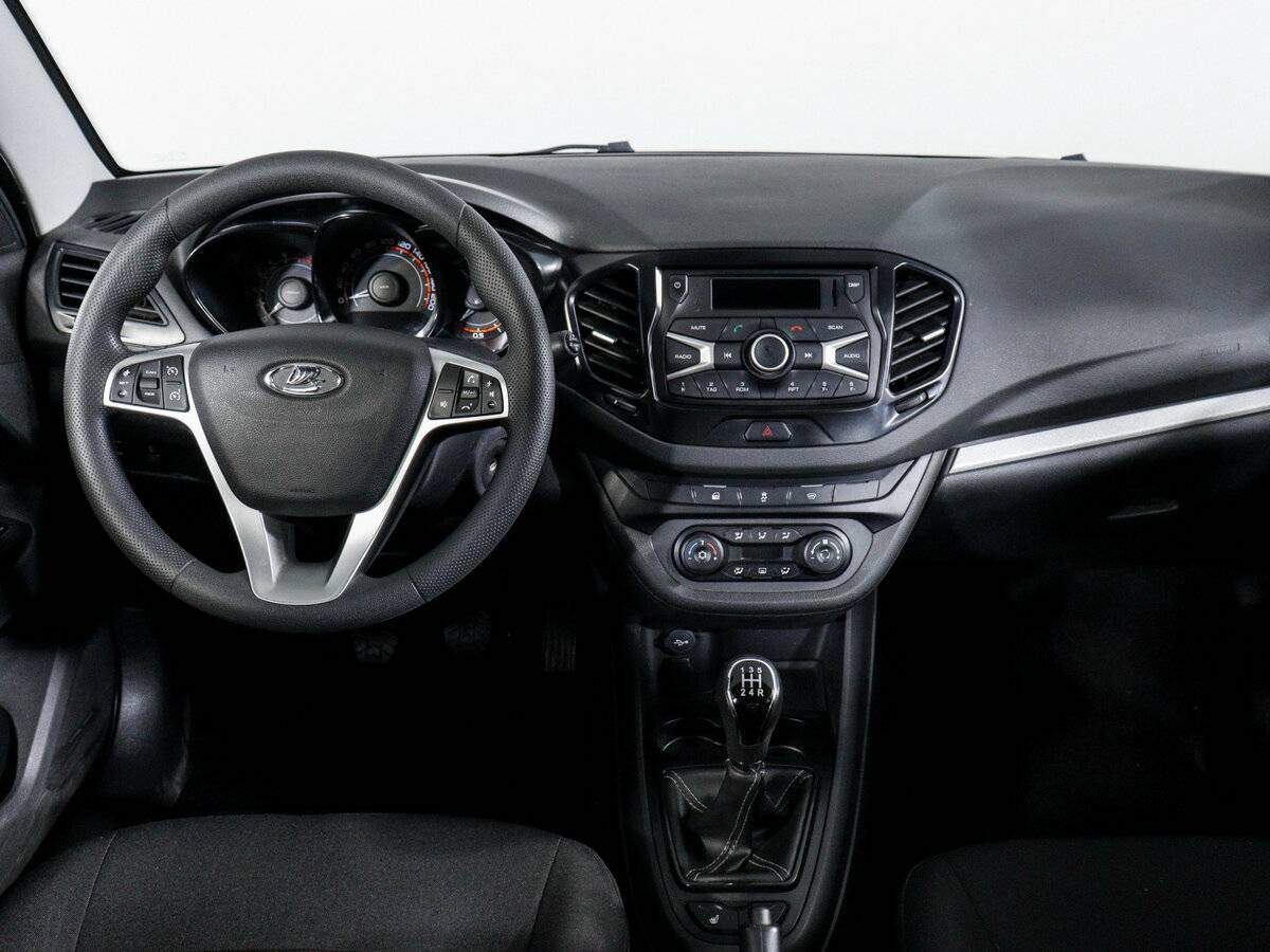 Lada (ВАЗ) Vesta, 2018 - Фото №8