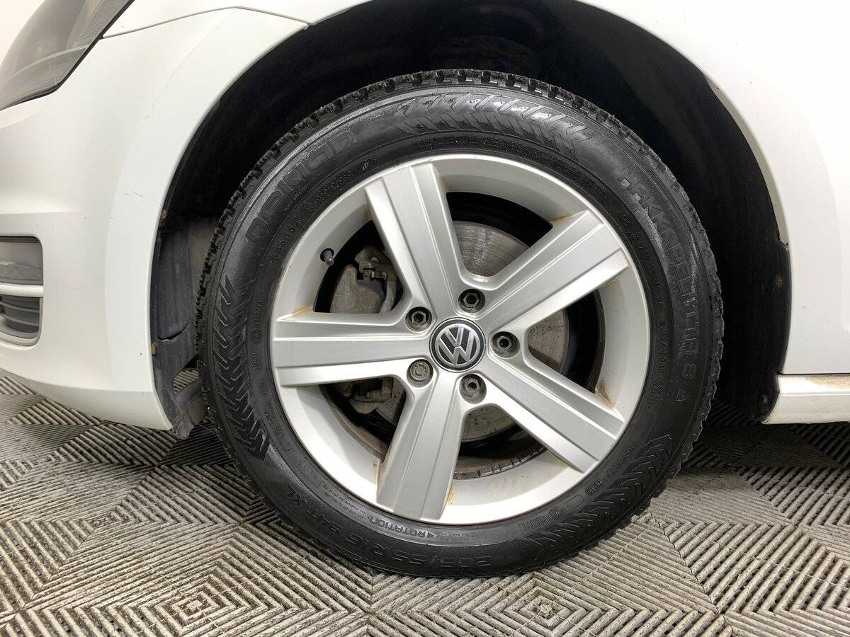 Volkswagen Golf, 2013 - Фото №8