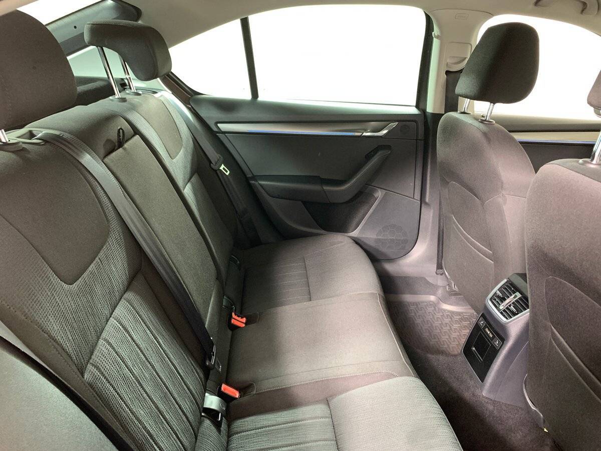 Skoda Octavia, 2018 - Фото №16