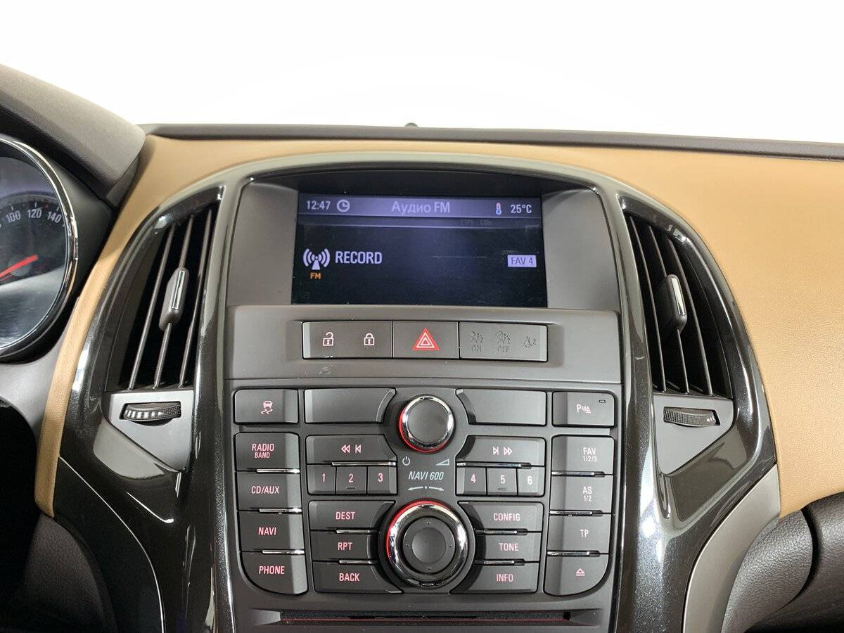 Opel Astra, 2013 - Фото №13