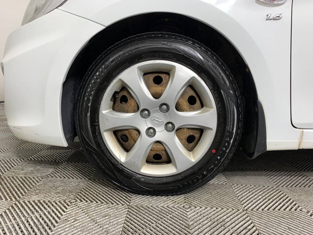 Hyundai Solaris, 2013 - Фото №8