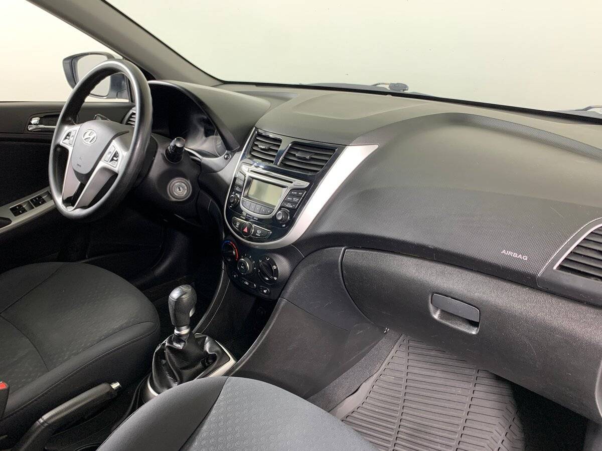 Hyundai Solaris, 2013 - Фото №12