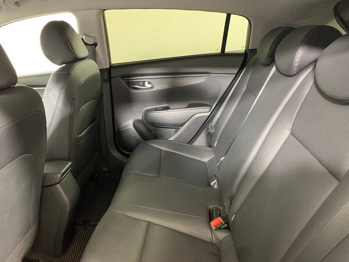 Kia Rio X-Line, 2019 - Фото №17