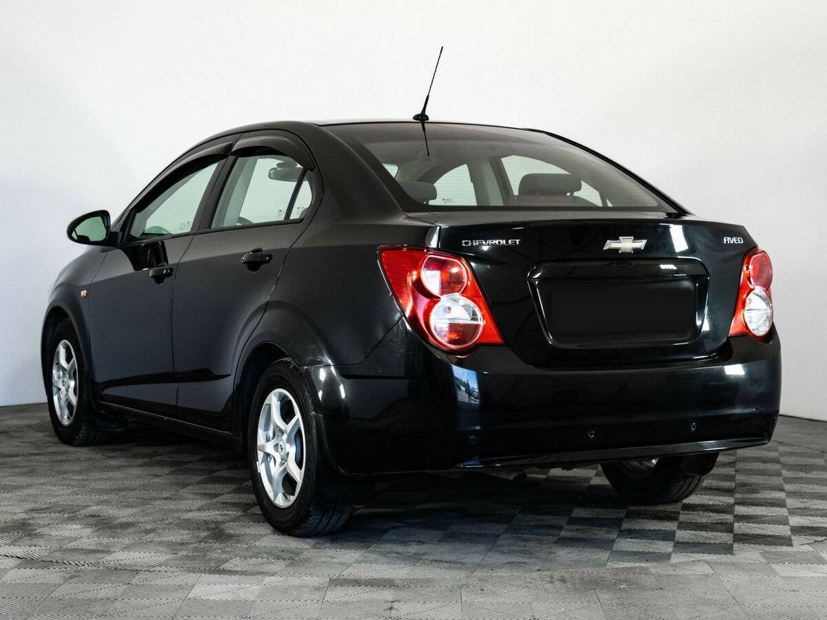 Chevrolet Aveo, 2014 - Фото №6