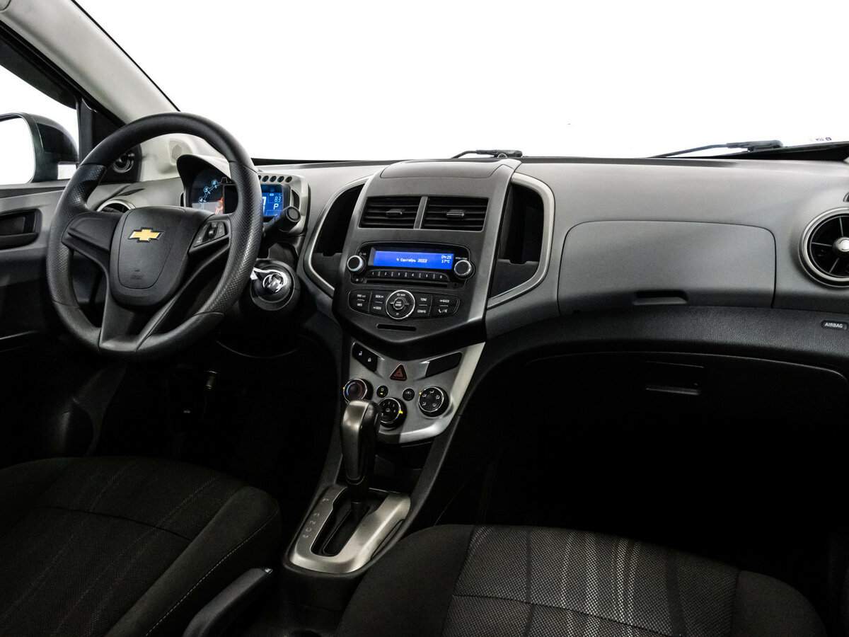 Chevrolet Aveo, 2014 - Фото №8