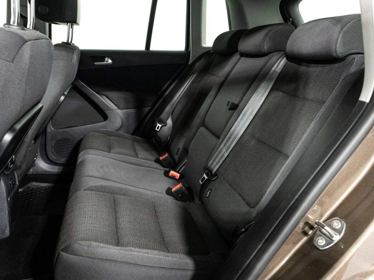 Volkswagen Tiguan, 2014 - Фото №9