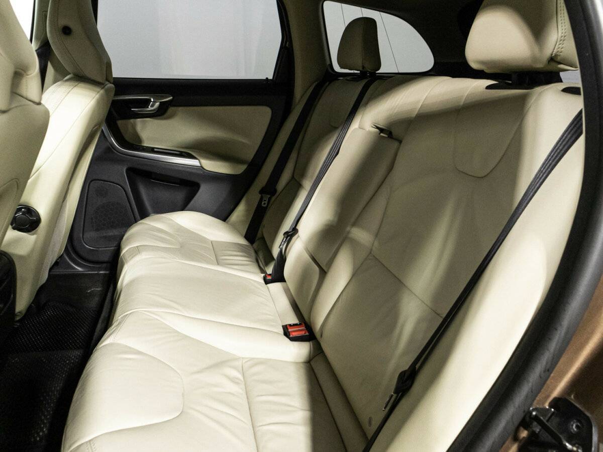 Volvo XC60, 2012 - Фото №9