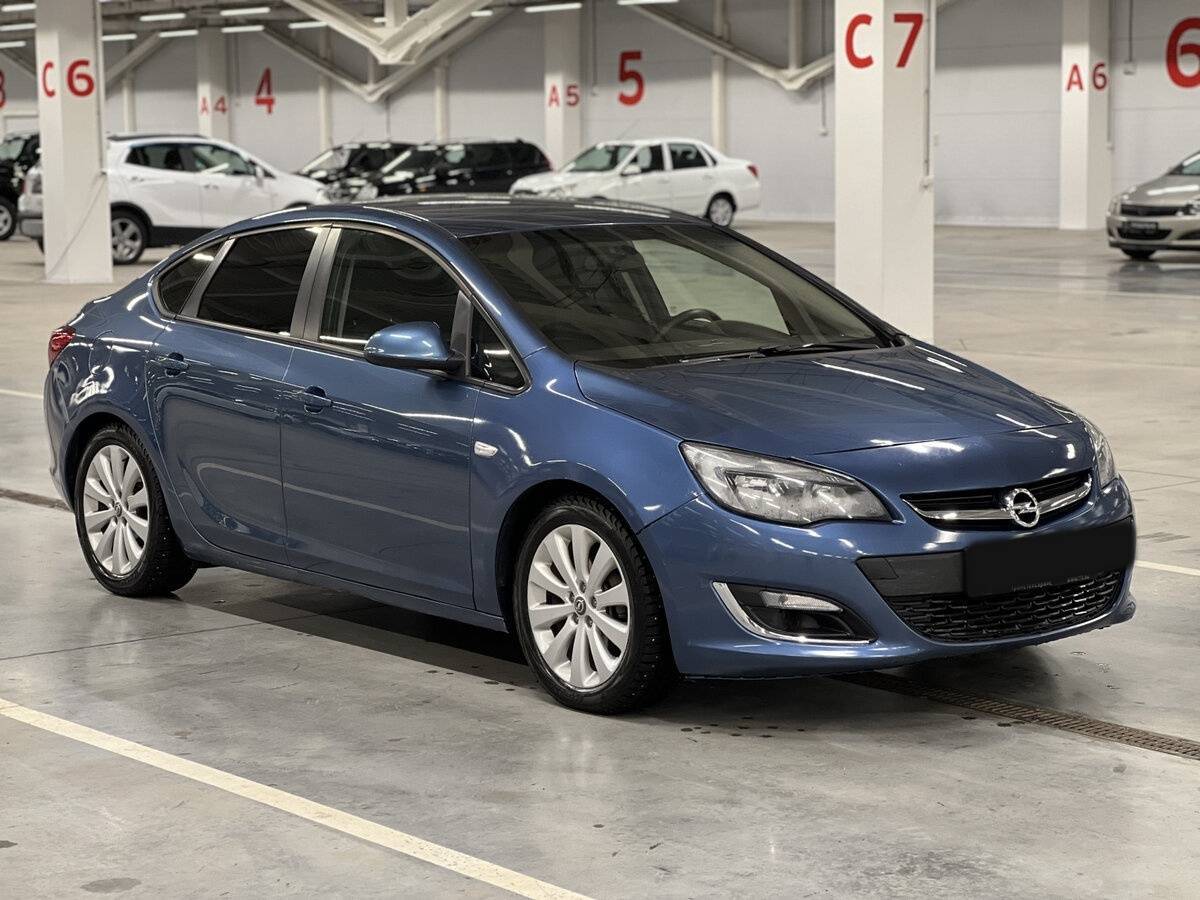 Opel Astra, 2013 - Фото №2