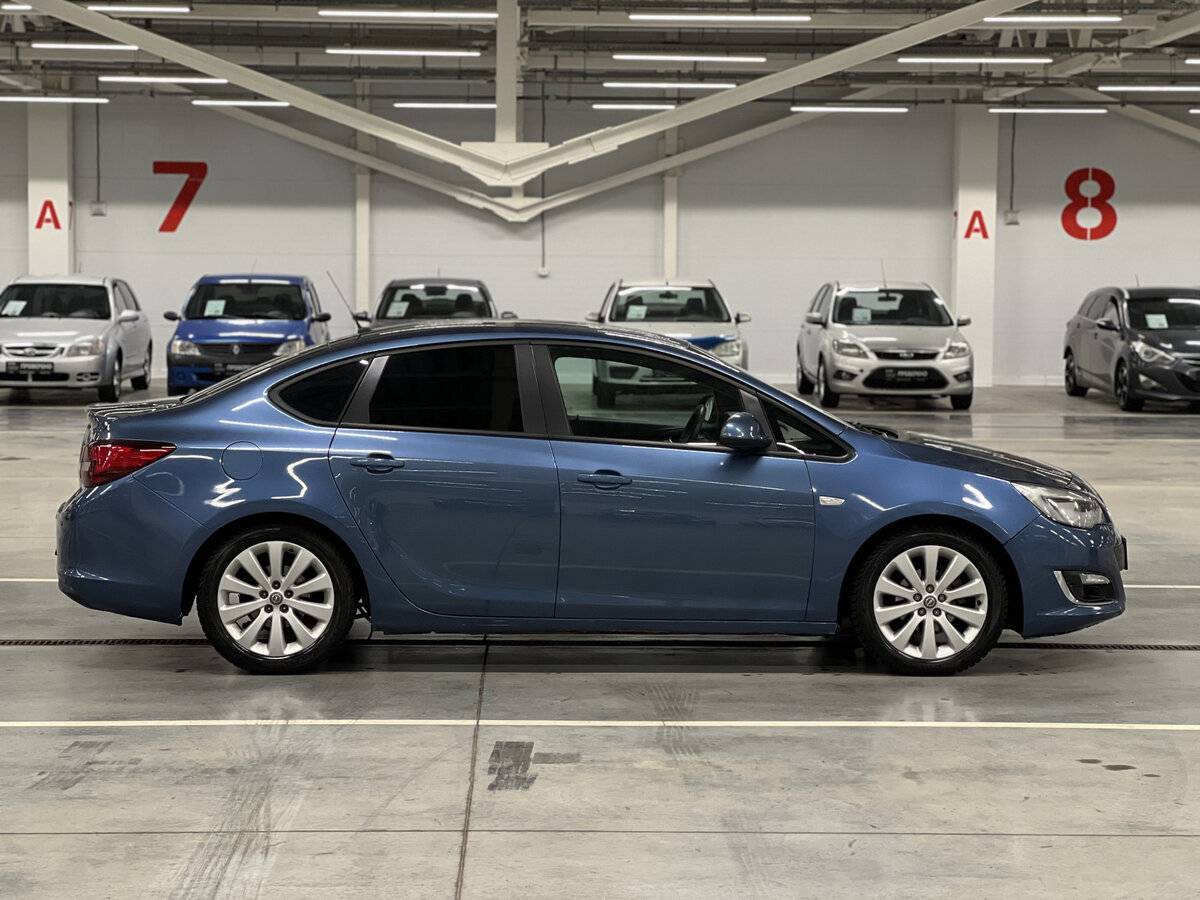 Opel Astra, 2013 - Фото №3