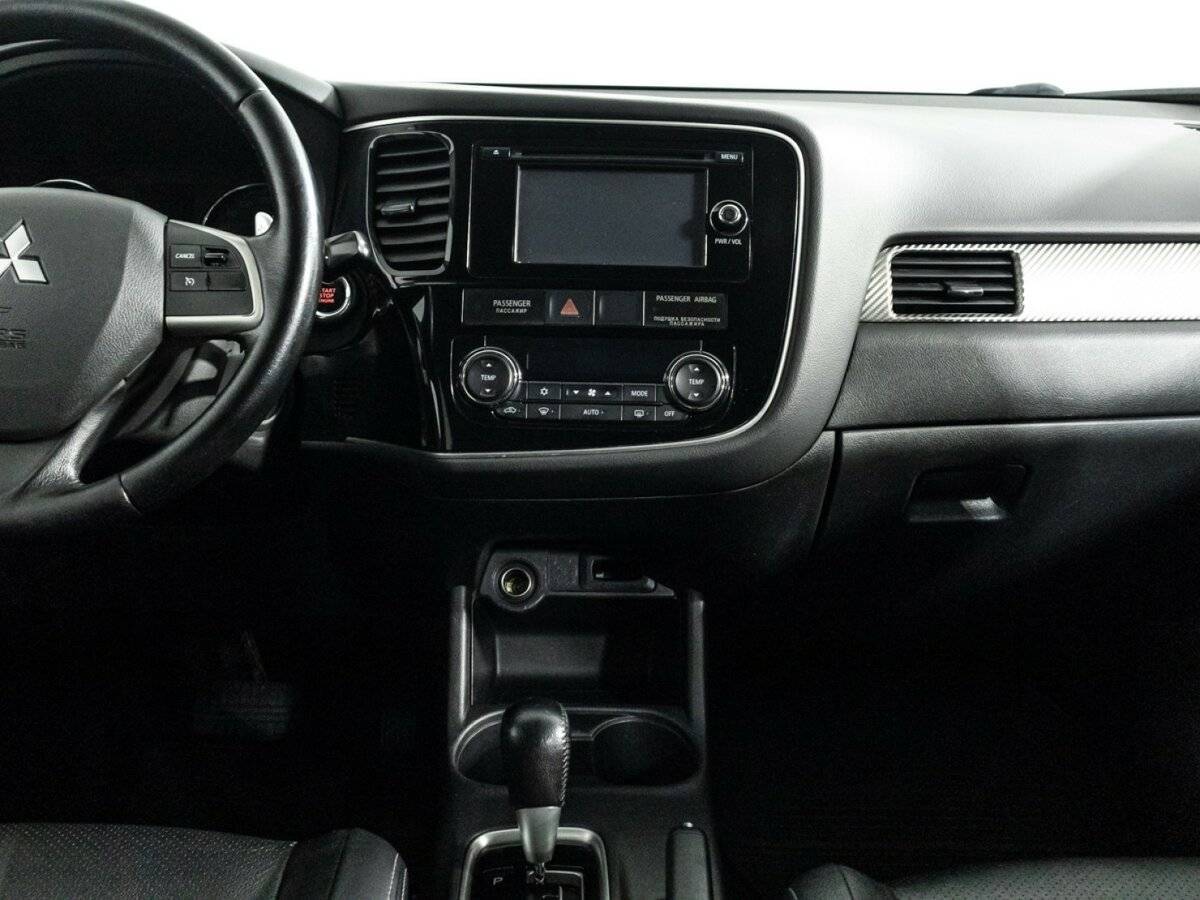 Mitsubishi Outlander, 2013 - Фото №13