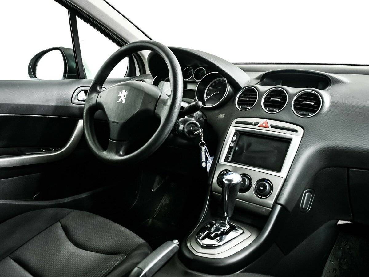 Peugeot 408, 2012 - Фото №8