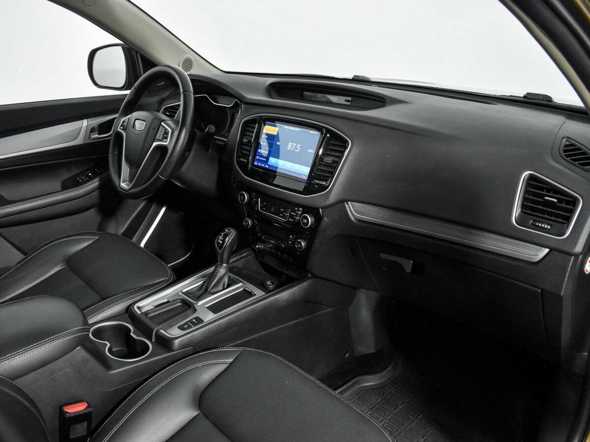 Geely Emgrand X7, 2021 - Фото №13