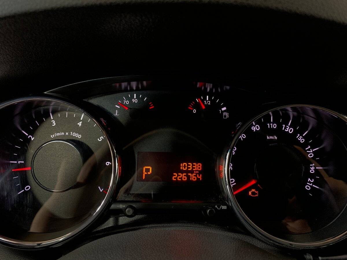 Peugeot 3008, 2014 - Фото №11