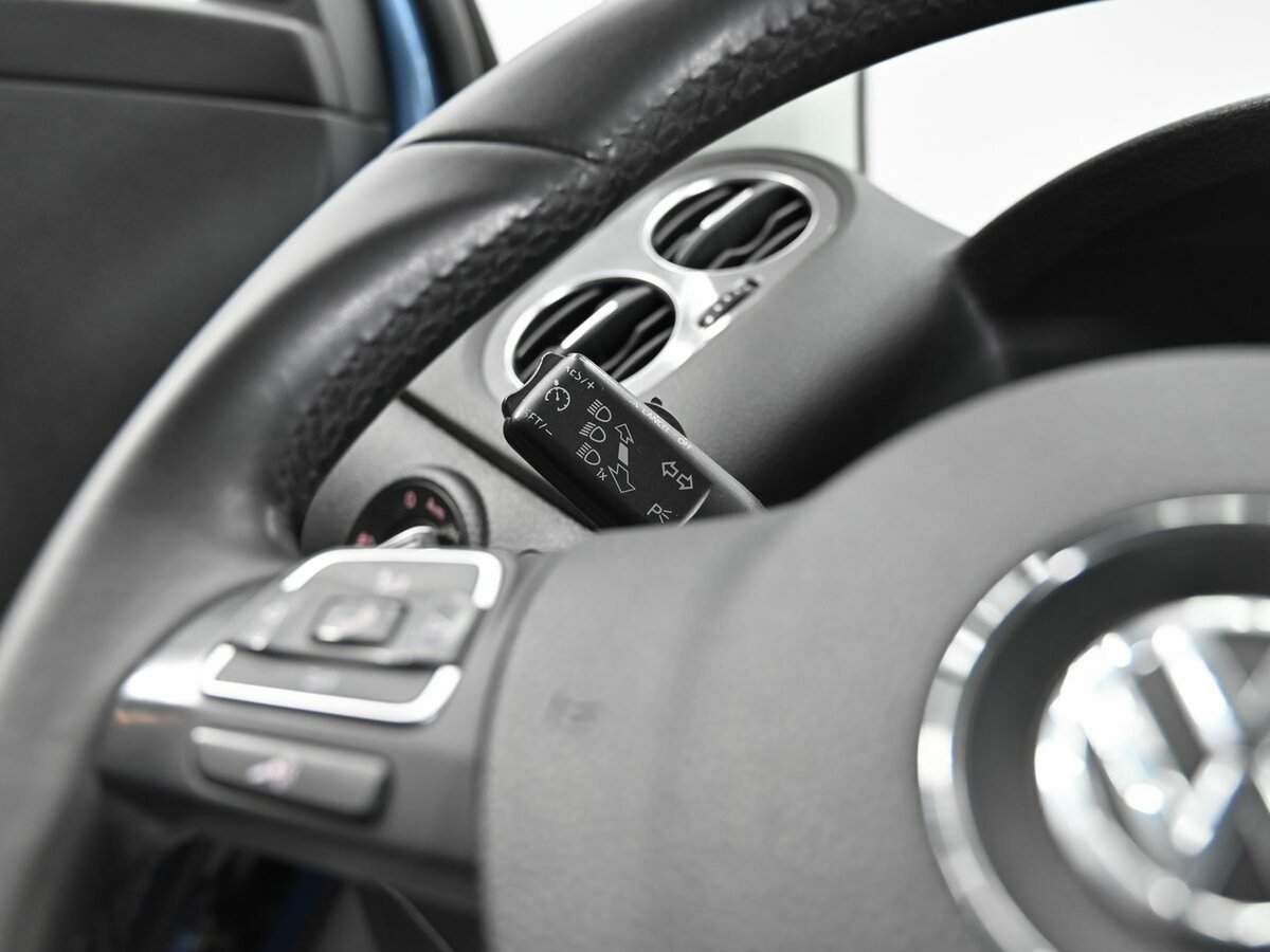 Volkswagen Tiguan, 2012 - Фото №9