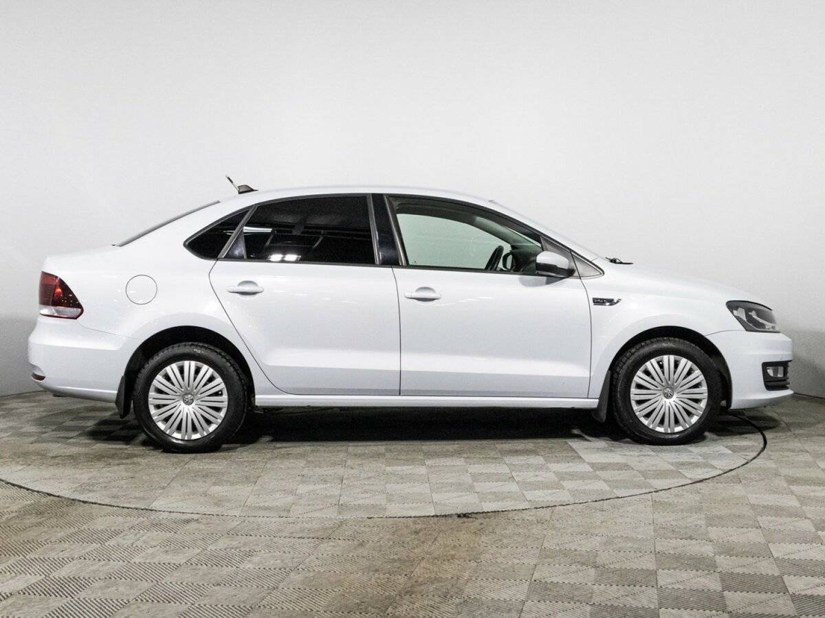 Volkswagen Polo, 2018 - Фото №3