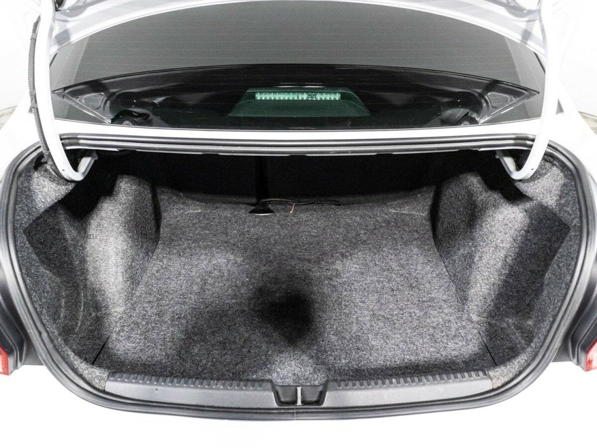 Volkswagen Polo, 2018 - Фото №14