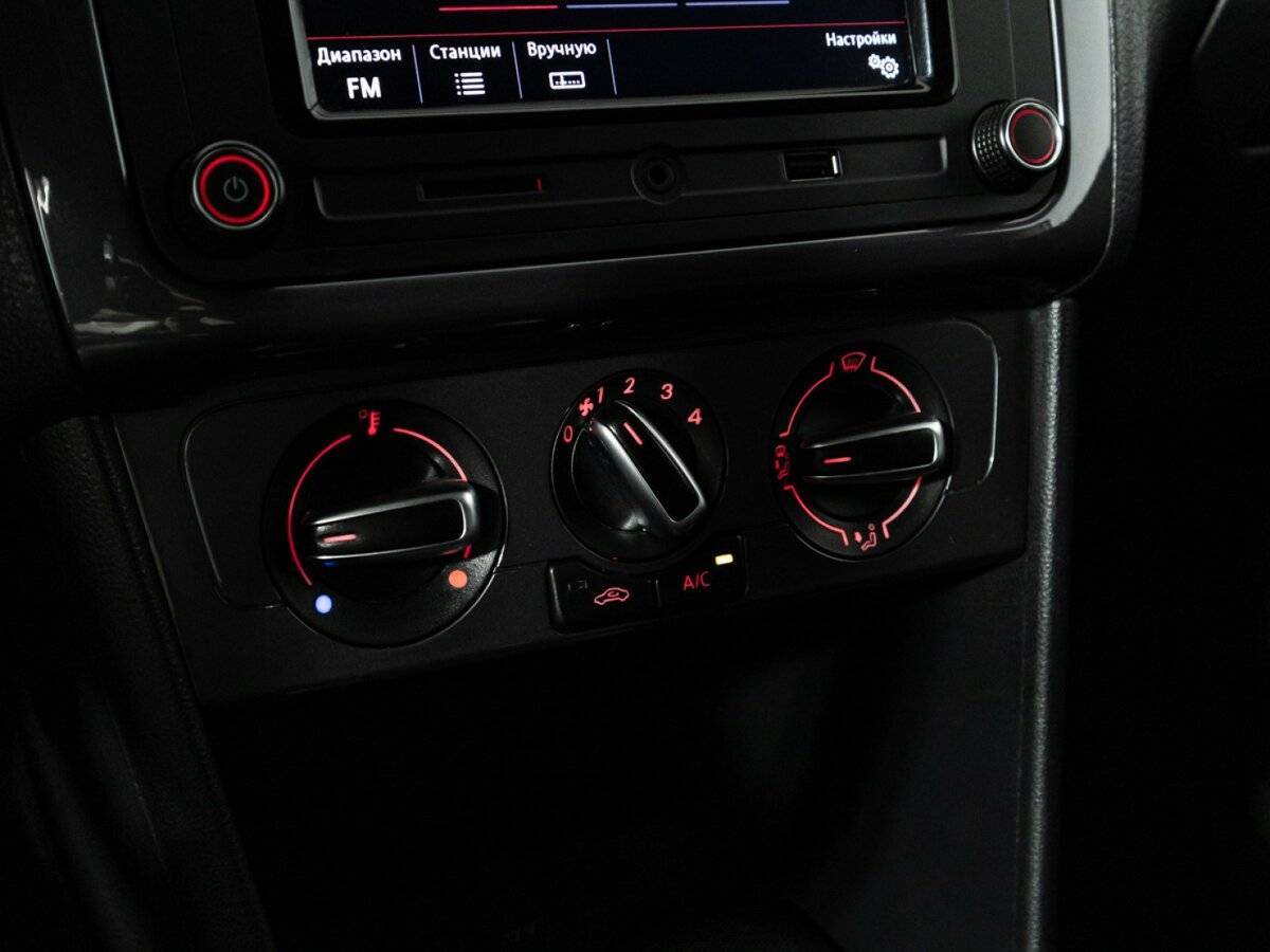 Volkswagen Polo, 2018 - Фото №16