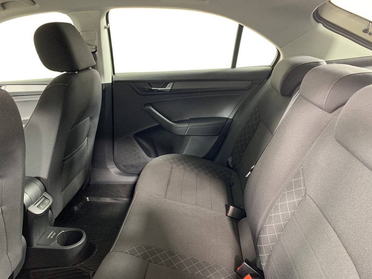 Skoda Rapid, 2020 - Фото №17