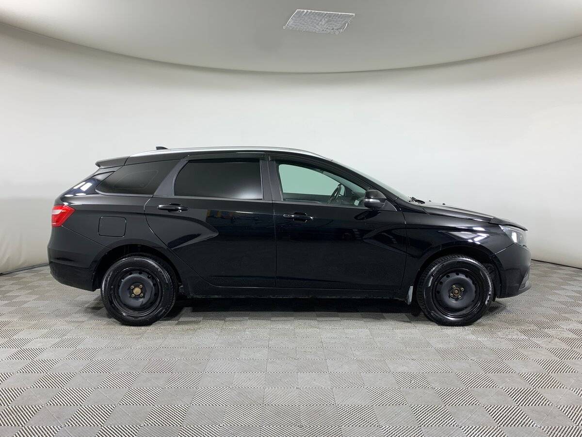 Lada (ВАЗ) Vesta SW, 2021 - Фото №3