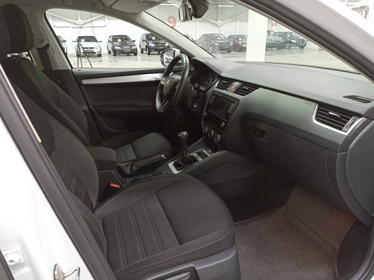 Skoda Octavia, 2019 - Фото №10