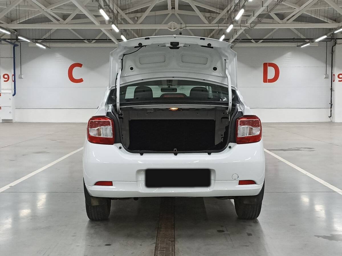 Renault Logan, 2020 - Фото №9