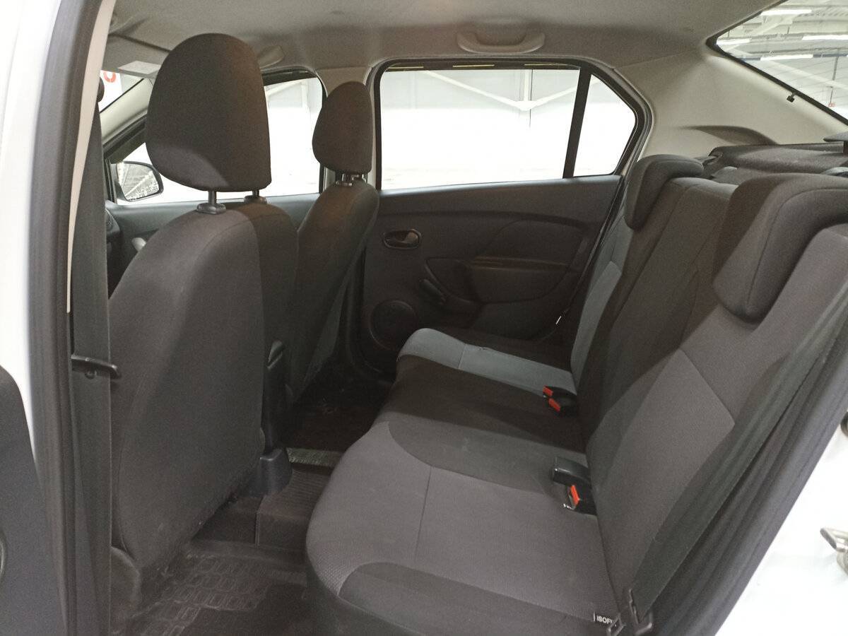 Renault Logan, 2020 - Фото №11