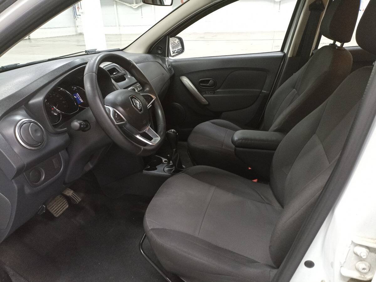 Renault Logan, 2020 - Фото №15