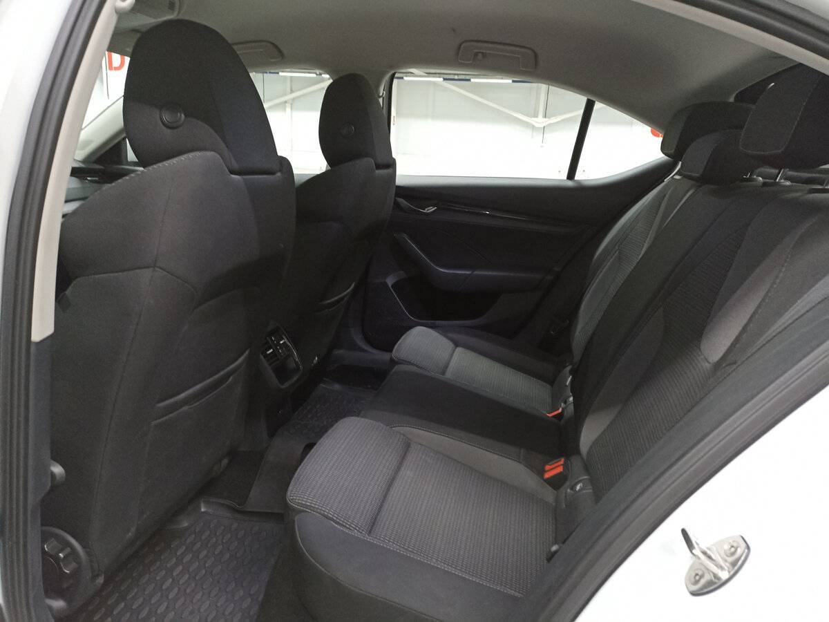 Skoda Octavia, 2021 - Фото №11