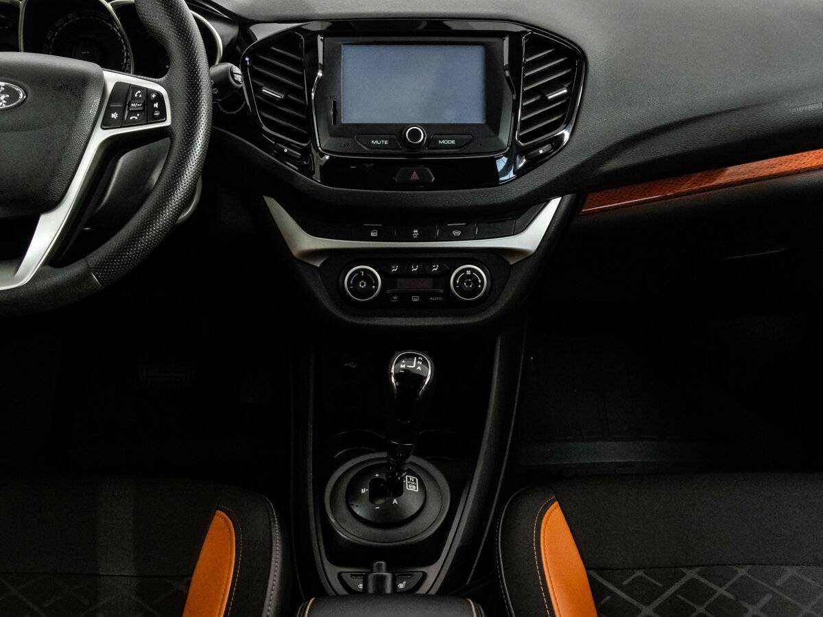 Lada (ВАЗ) Vesta SW Cross, 2019 - Фото №11