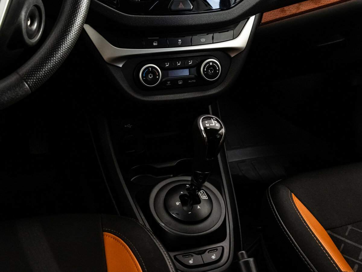 Lada (ВАЗ) Vesta SW Cross, 2019 - Фото №12