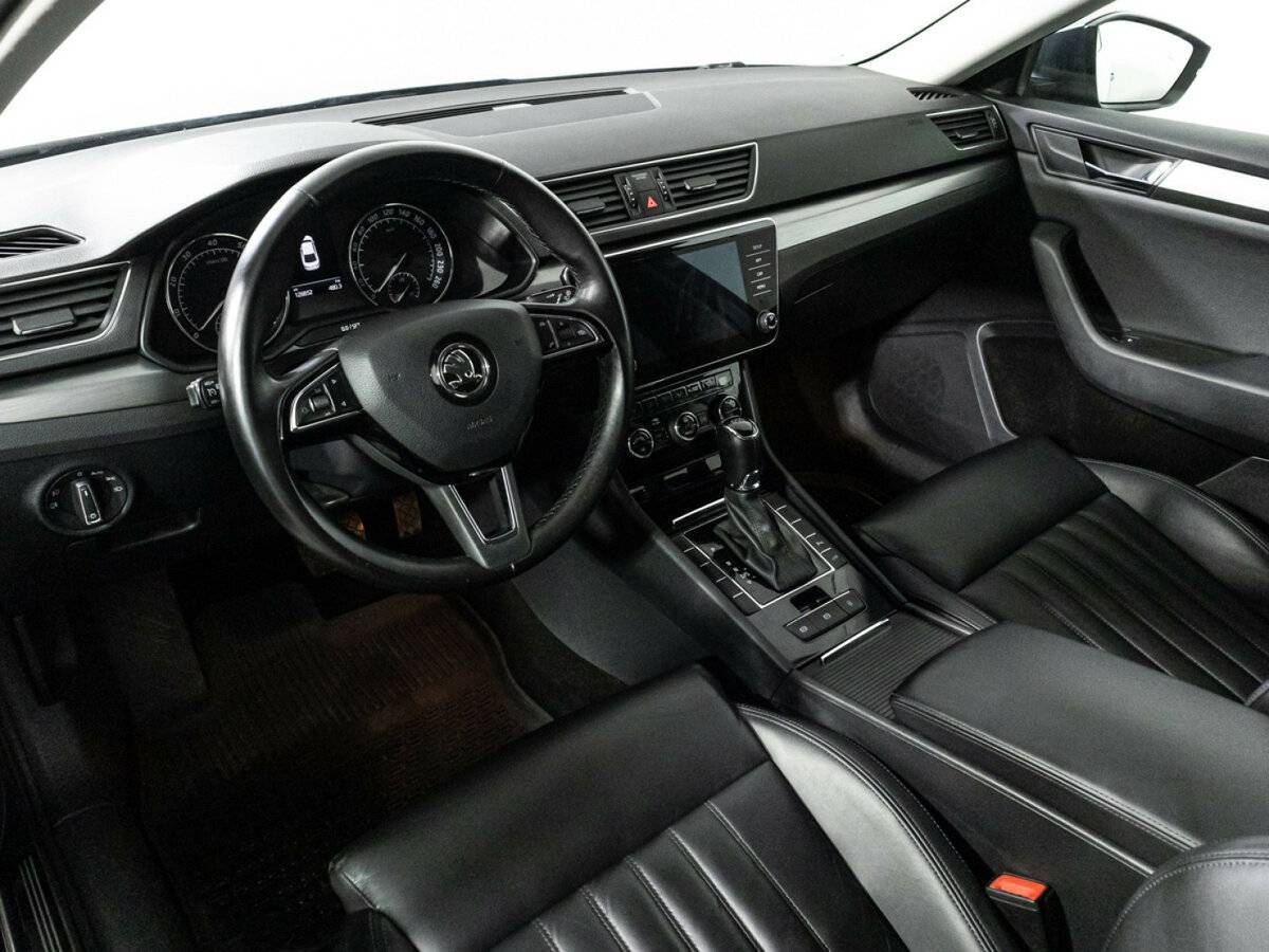 Skoda Superb, 2018 - Фото №10