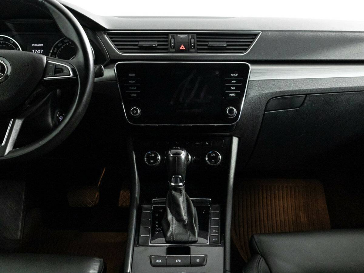 Skoda Superb, 2018 - Фото №13