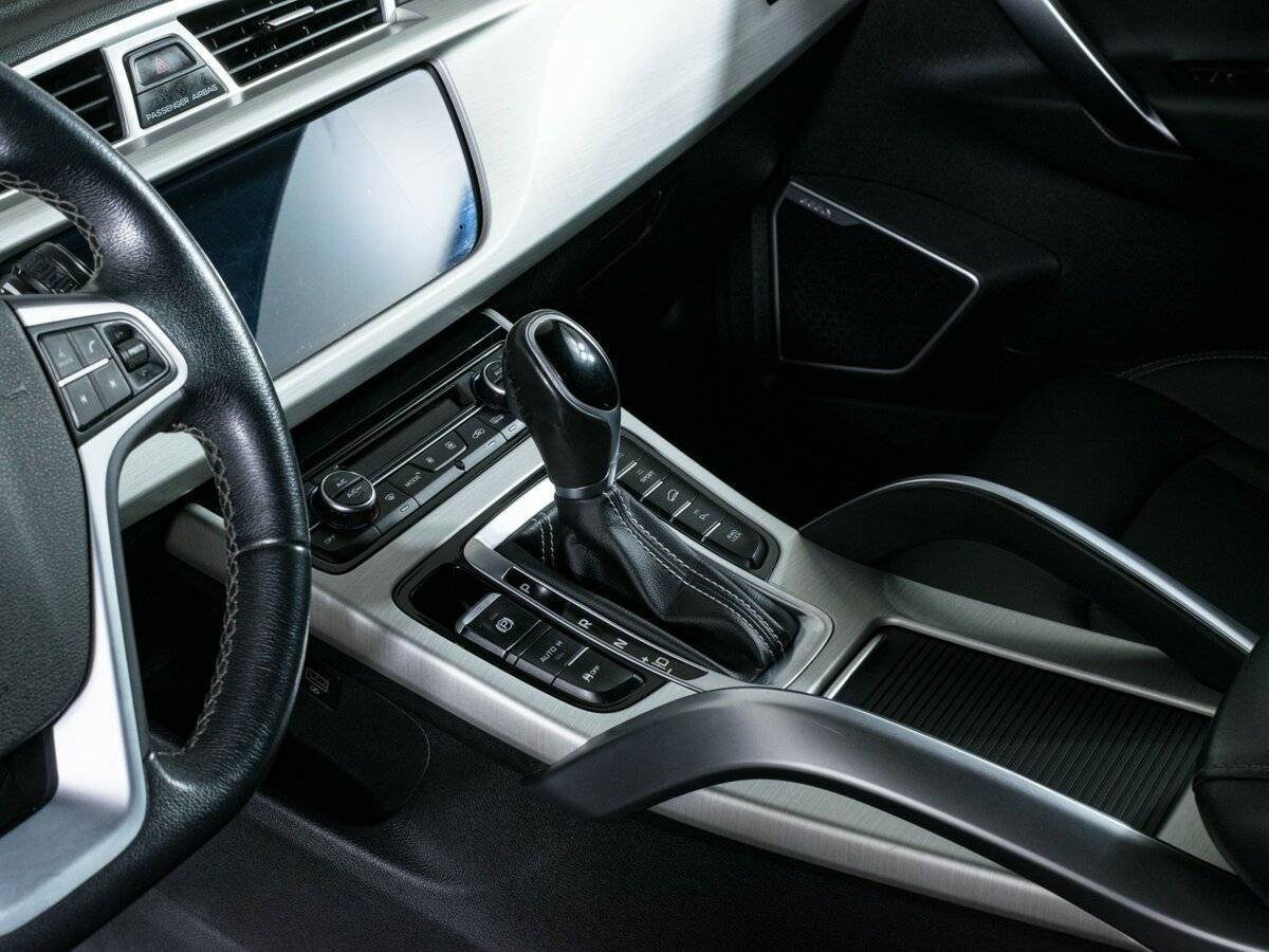 Geely Atlas, 2020 - Фото №15