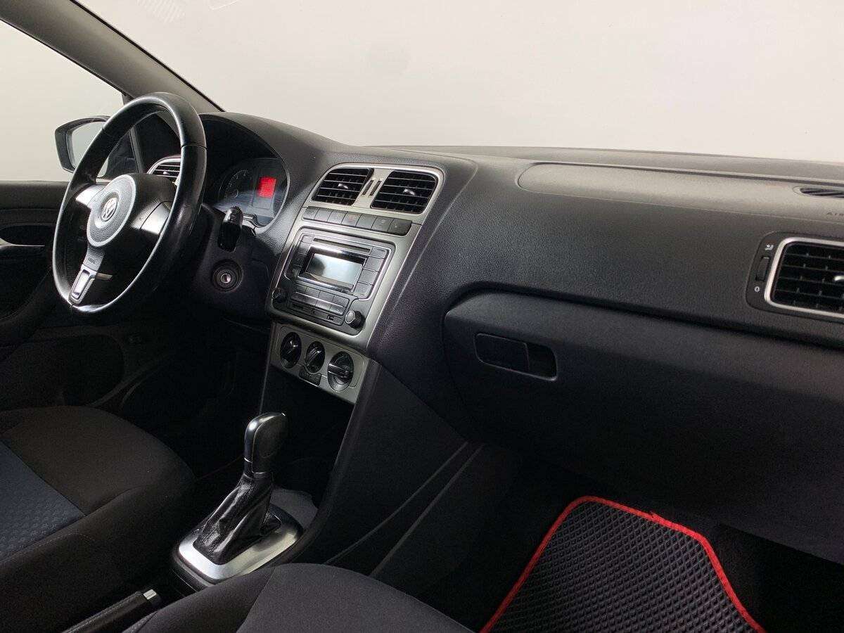 Volkswagen Polo, 2013 - Фото №9