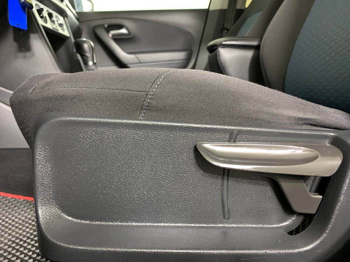 Volkswagen Polo, 2013 - Фото №12